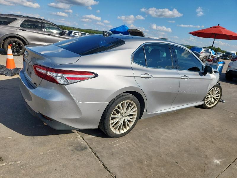 2020 TOYOTA CAMRY XLE - 4T1F11AK4LU863583