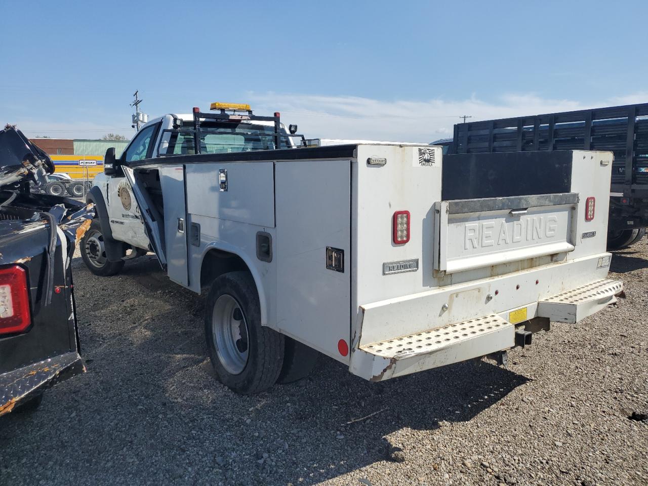 FORD F-550 SUPER DUTY