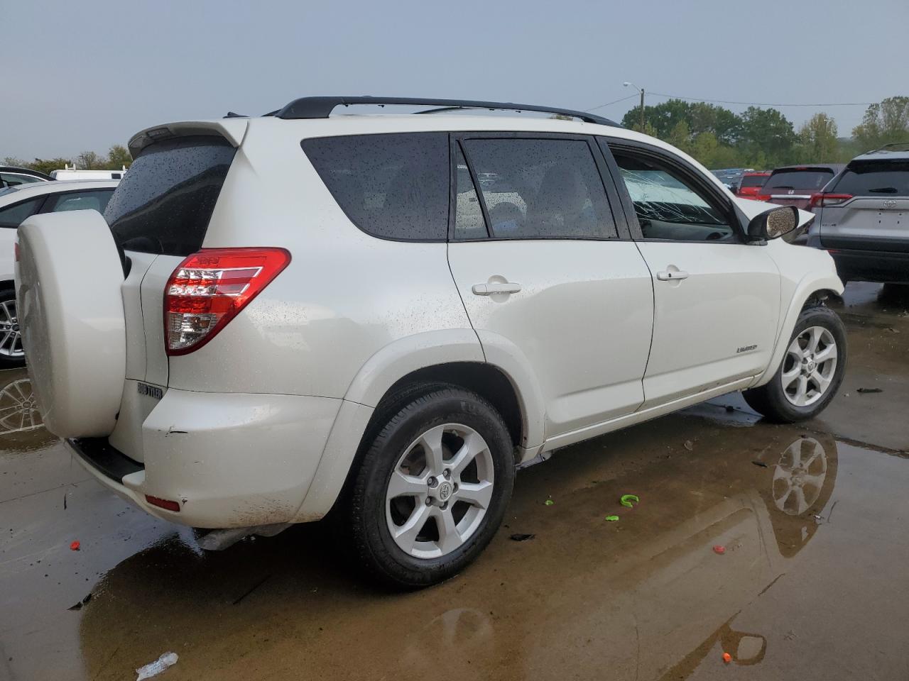 TOYOTA RAV4 LIMITED