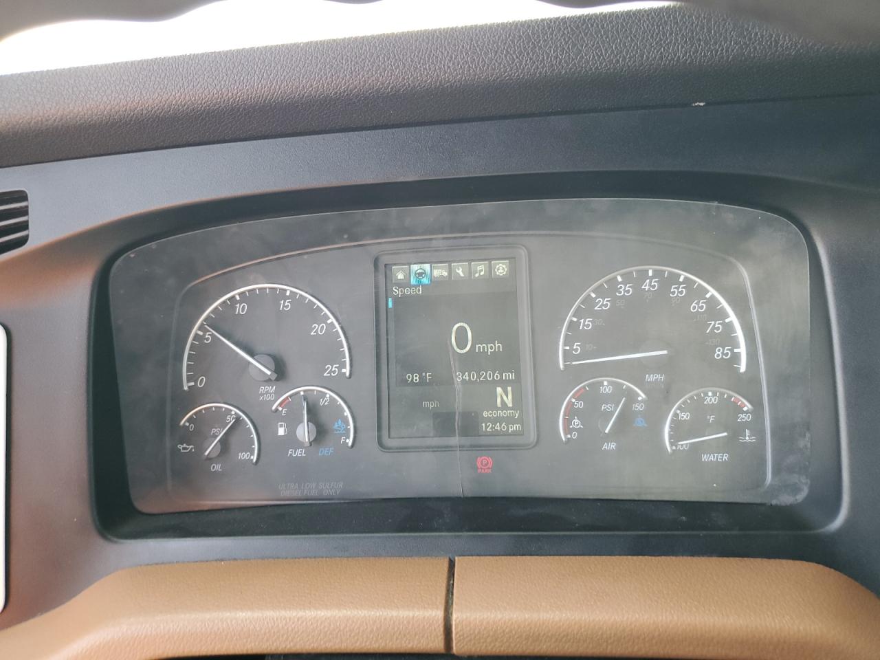 Lot #3287583027 2019 FREIGHTLINER CASCADIA 1