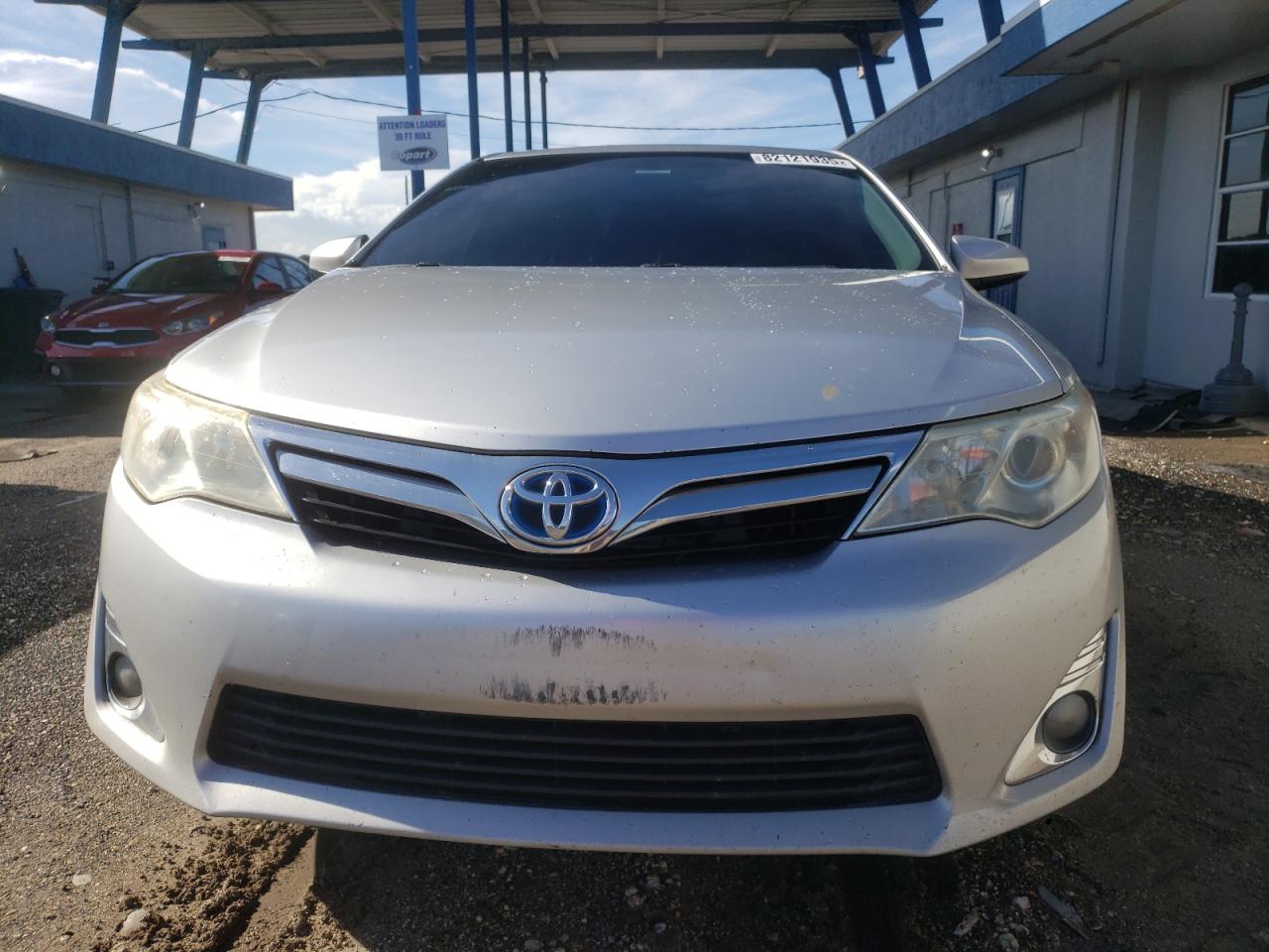 TOYOTA CAMRY HYBRID
