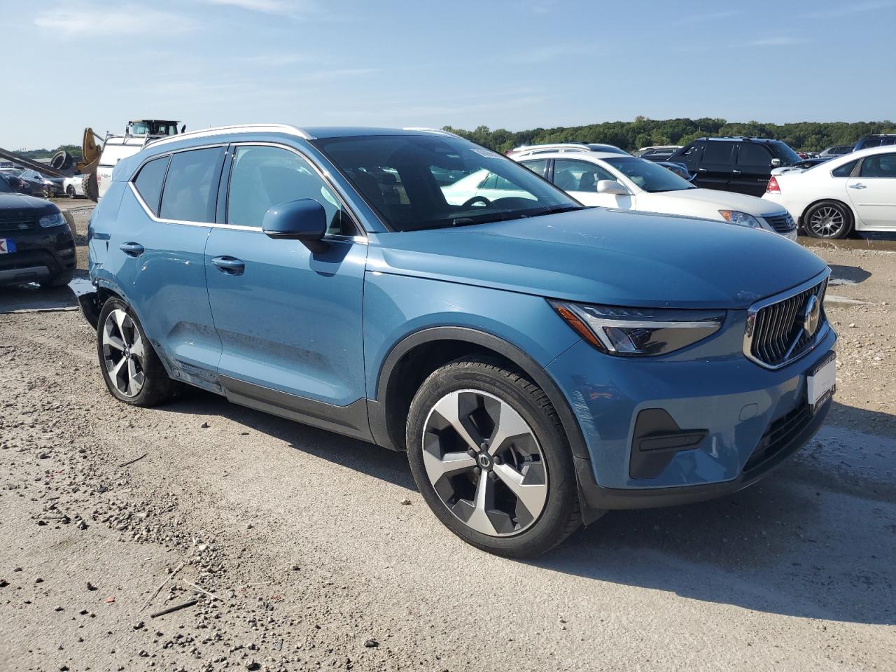 VOLVO XC40 CORE