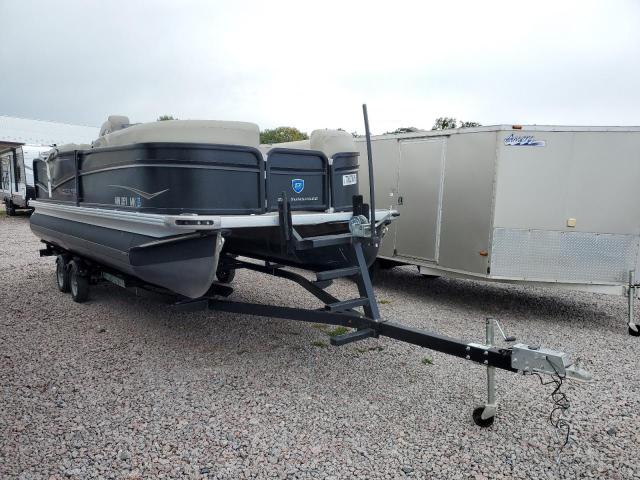 Global Auto Auctions: 2023 PREMIER PONTOON