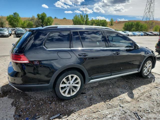 2018 VOLKSWAGEN GOLF ALLTR 3VWH17AU2JM759397