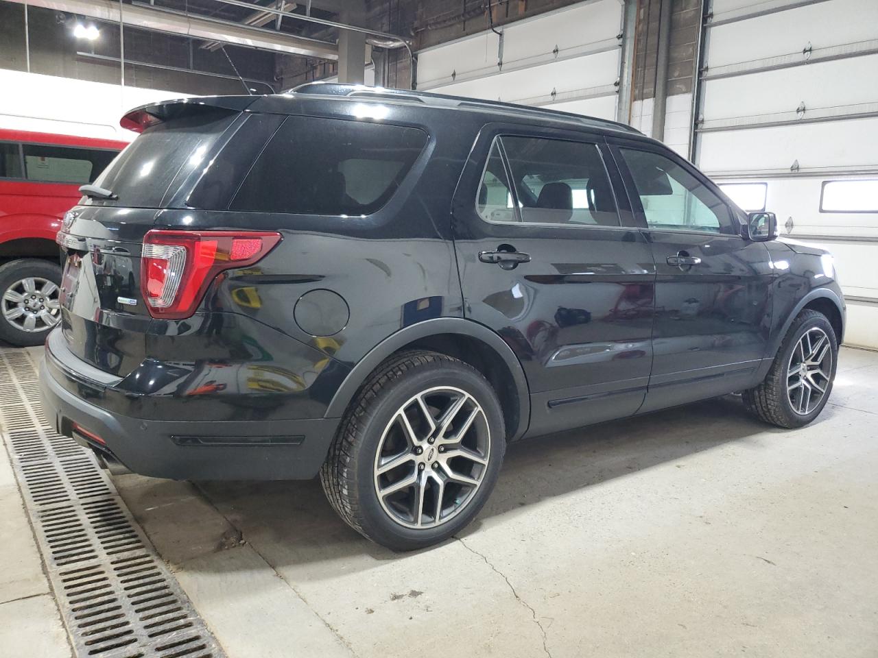 FORD EXPLORER SPORT
