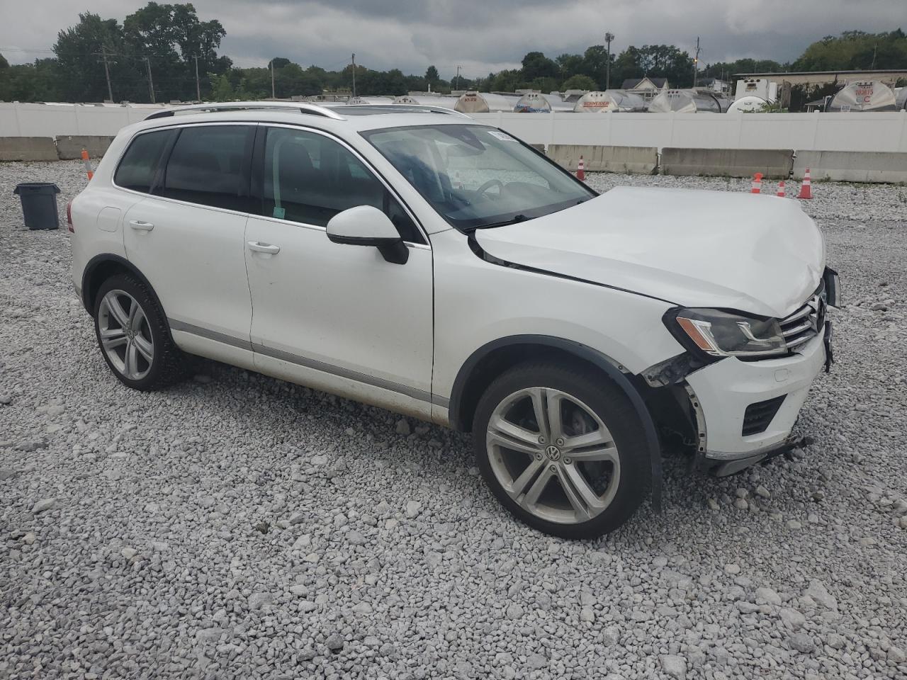 VOLKSWAGEN TOUAREG EXECUTIVE