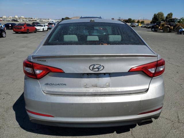 2016 HYUNDAI SONATA SE 5NPE24AF5GH408050