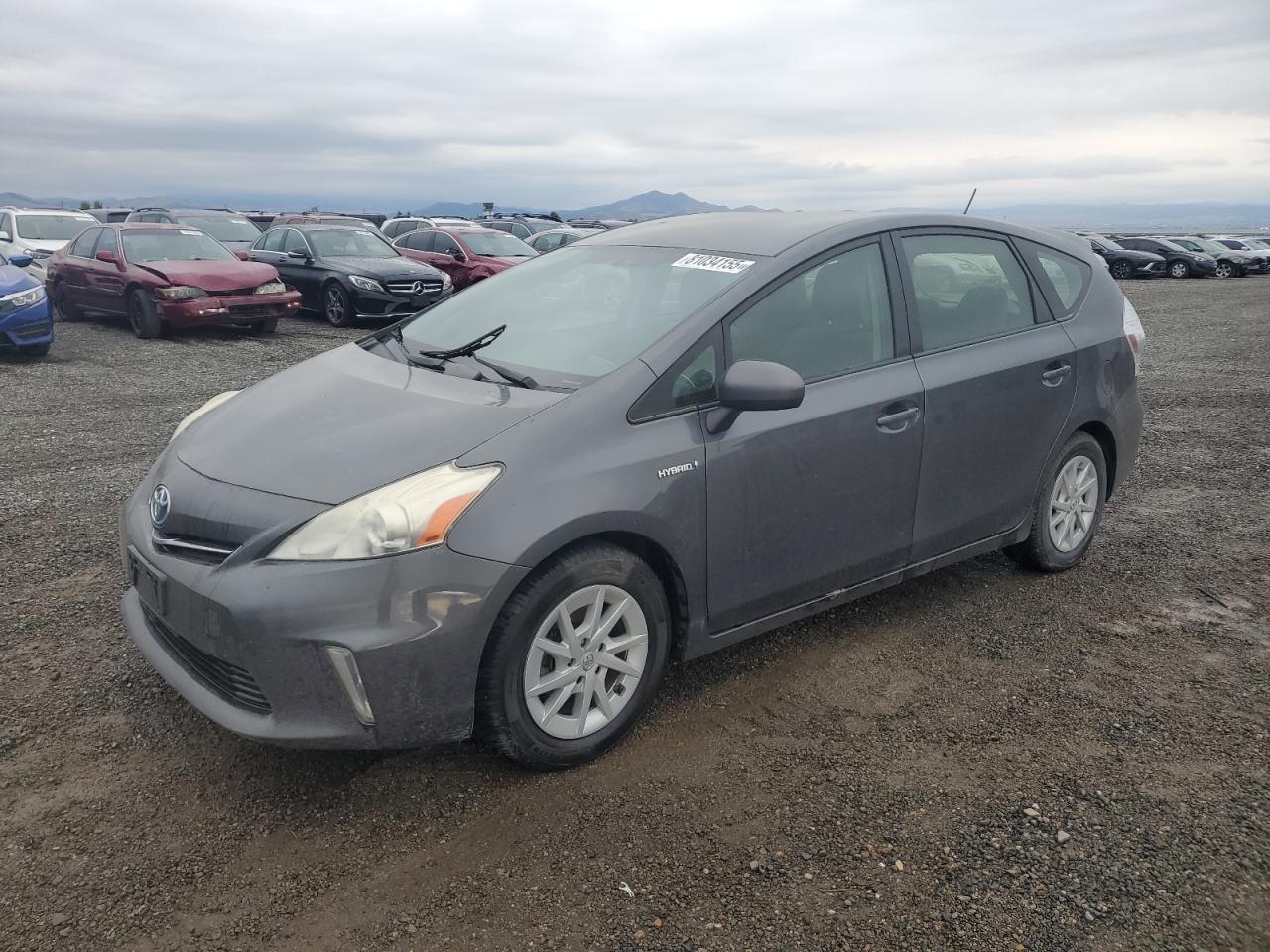 TOYOTA PRIUS V