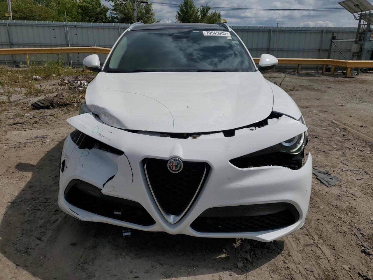 ALFA ROMEO STELVIO TI