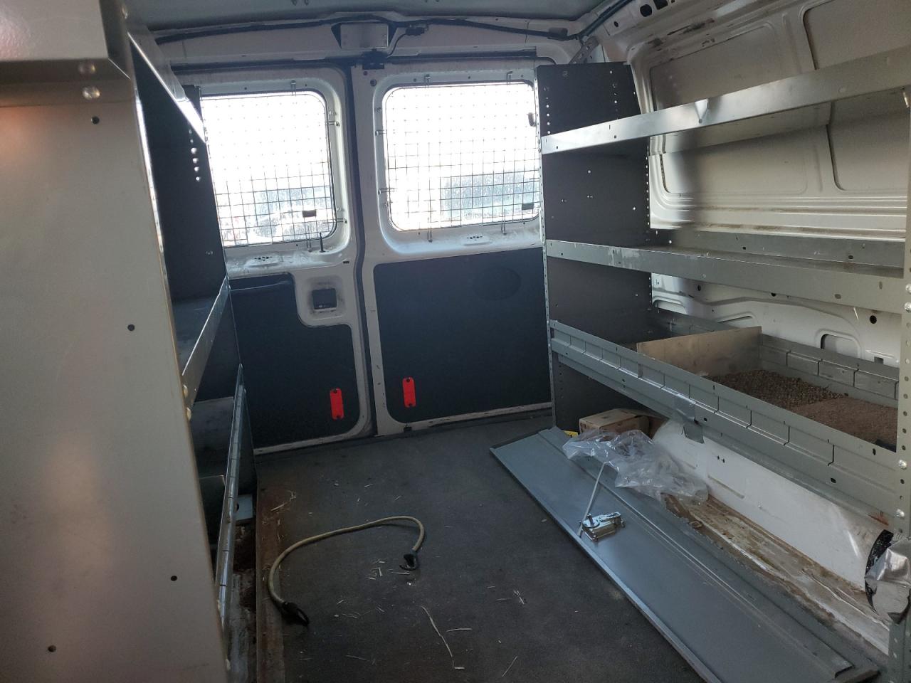 FORD ECONOLINE E250 VAN