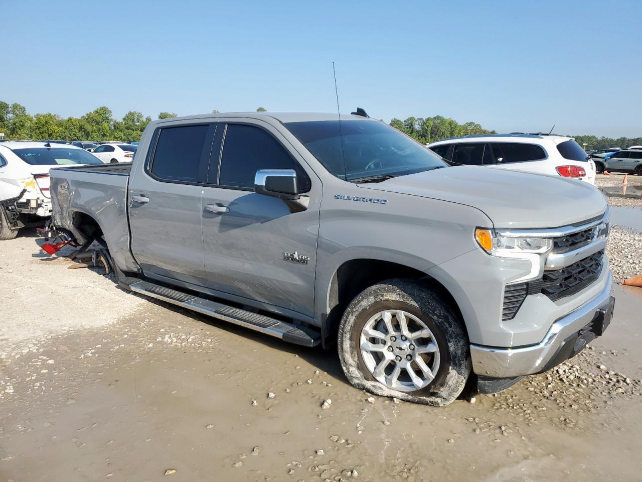 CHEVROLET SILVERADO C1500 LT