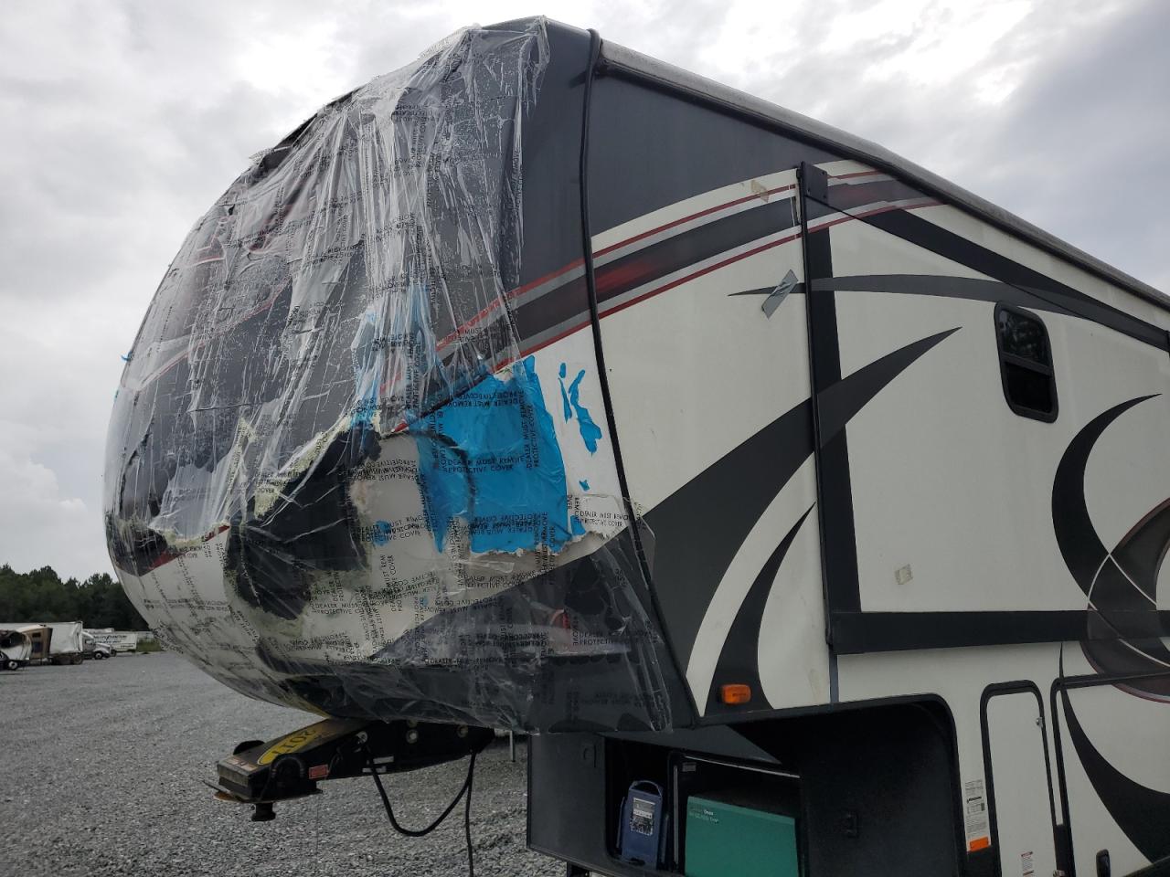 Lot #3253750007 2017 OTHER 5TH WHEEL