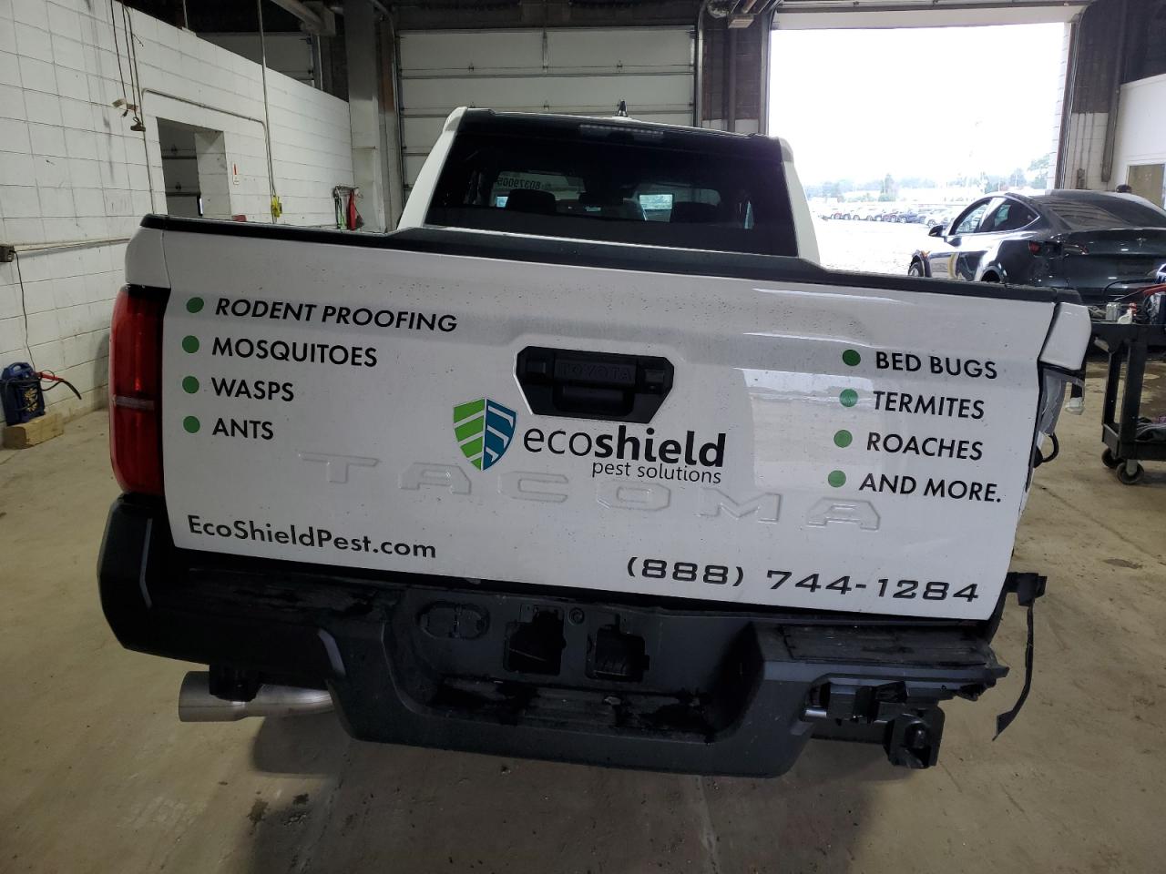 TOYOTA TACOMA XTRACAB