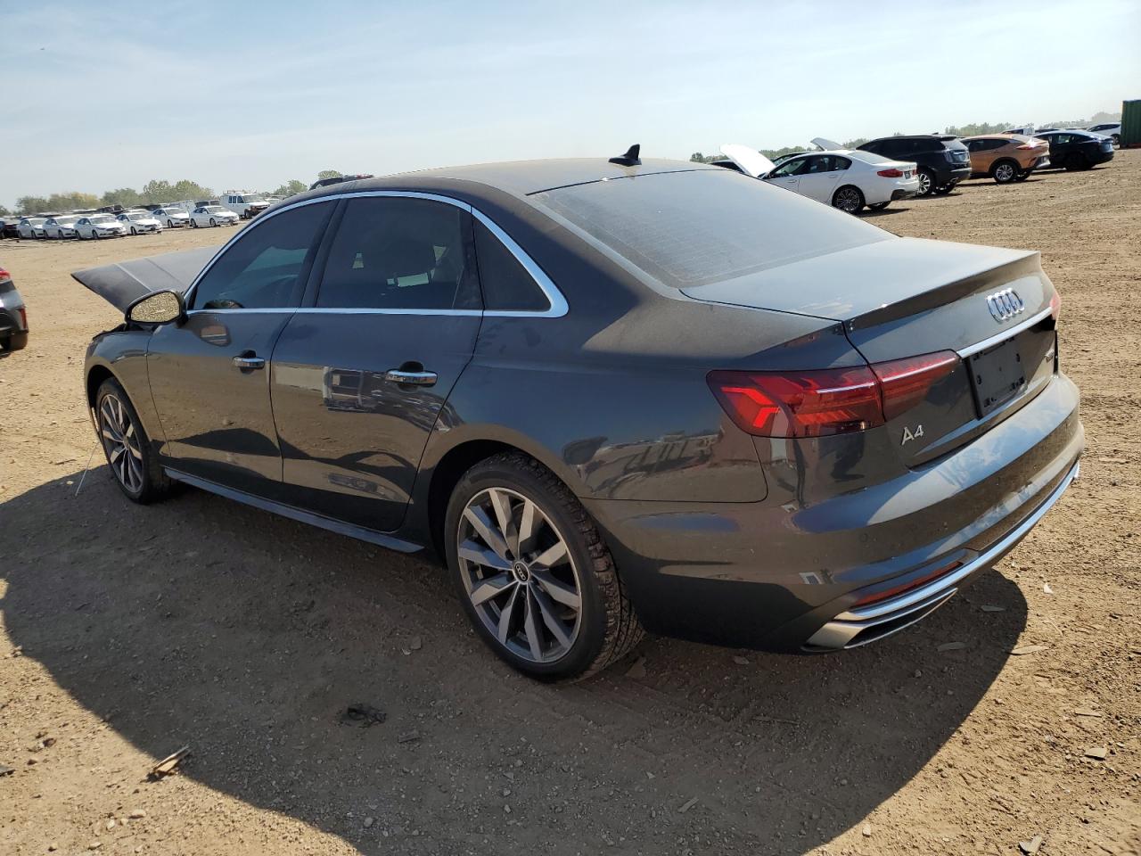 AUDI A4 PREMIUM 40