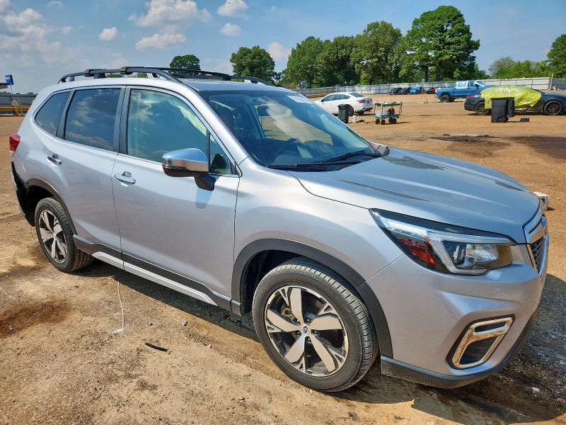 2019 SUBARU FORESTER T JF2SKAWC2KH472815