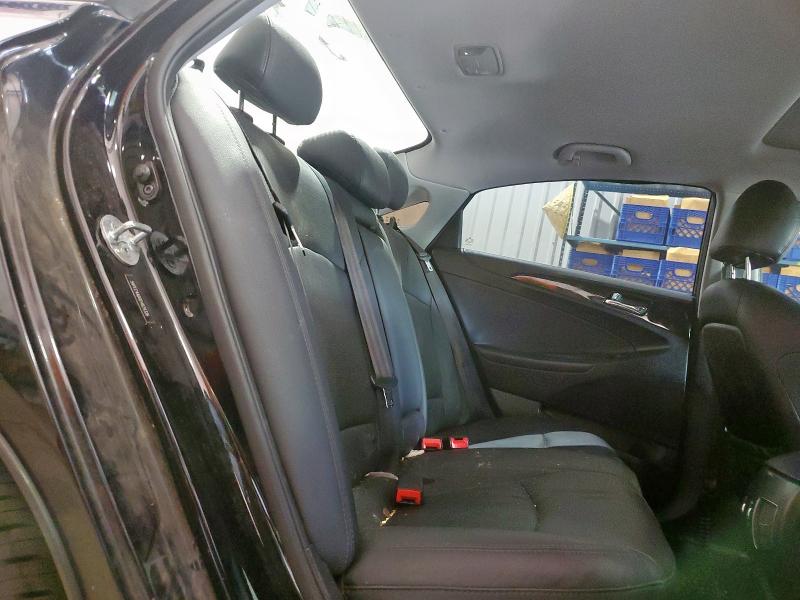 2014 HYUNDAI SONATA SE - 5NPEC4AB0EH829326