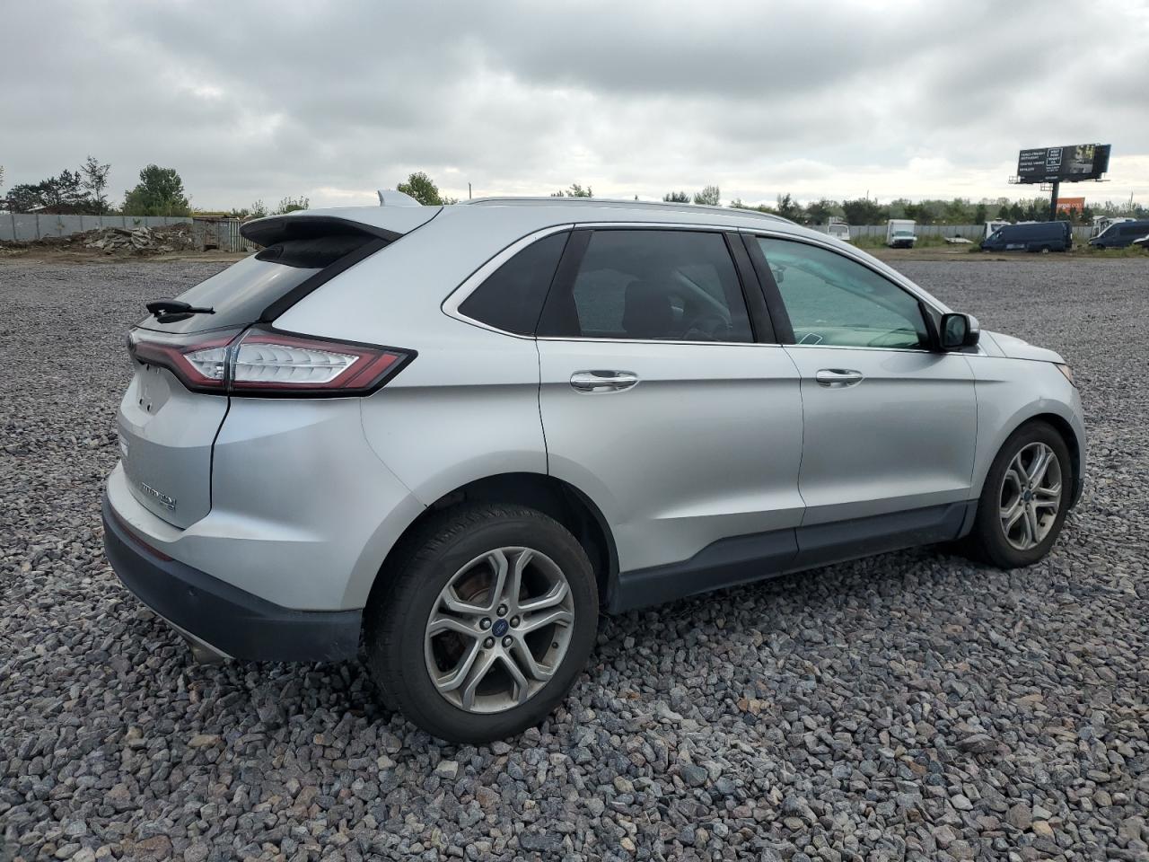 FORD EDGE TITANIUM