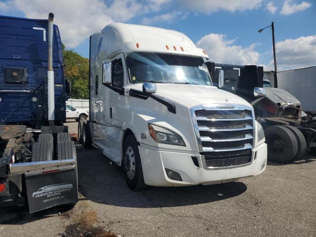 Global Auto Auctions: 2019 FREIGHTLINER CASCADIA 1