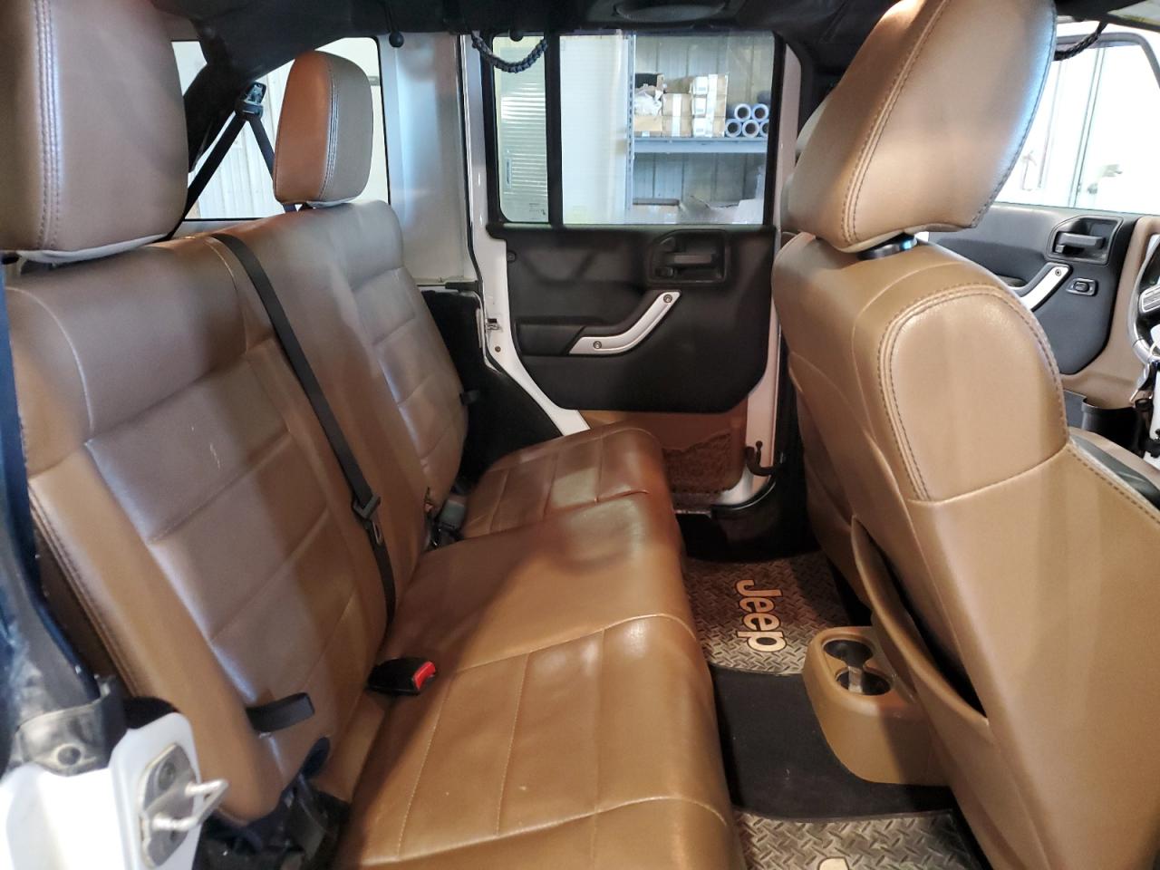 JEEP WRANGLER SAHARA