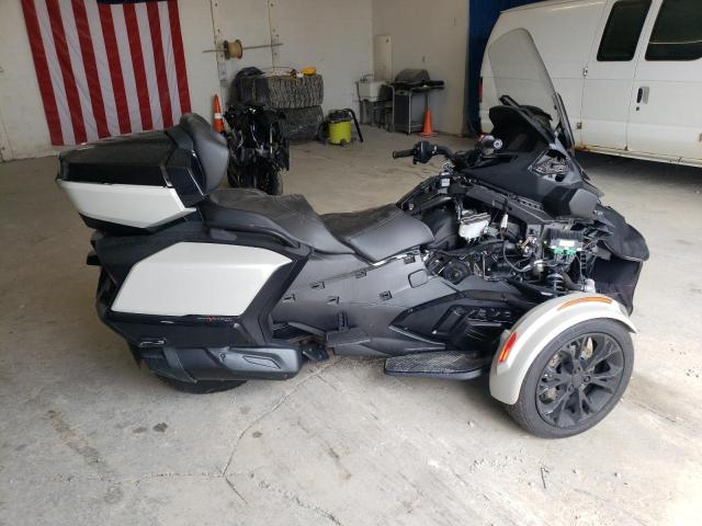 2021 CAN-AM SPYDER ROA 2BXNBDD23MV004162