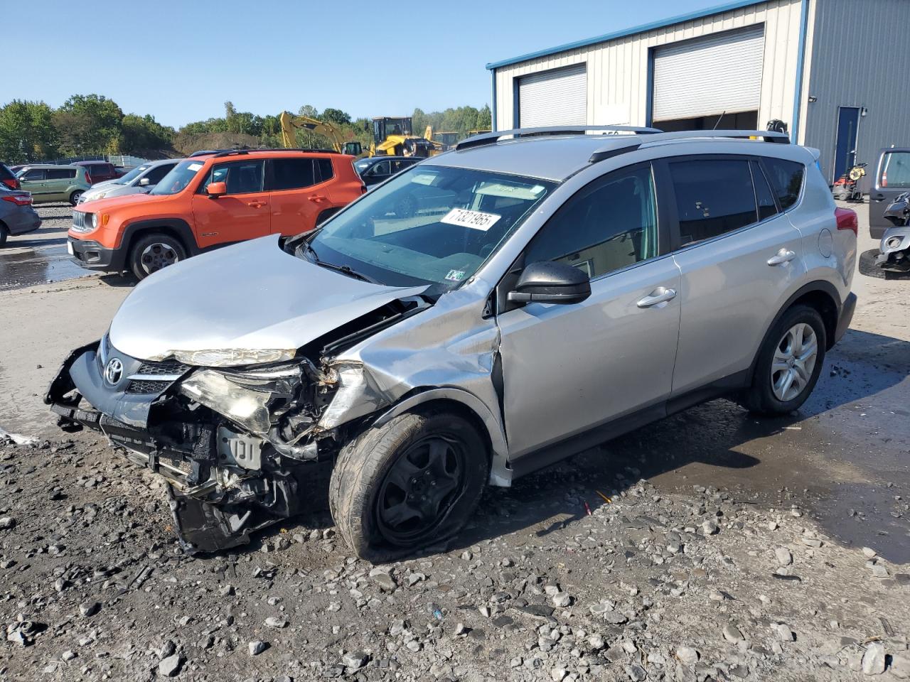  Salvage Toyota RAV4