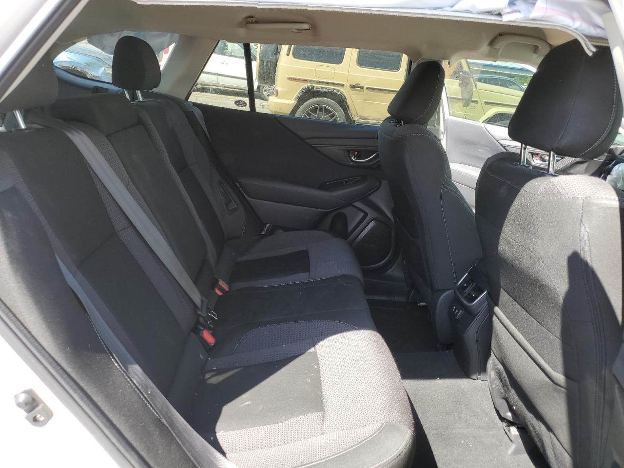 SUBARU OUTBACK PREMIUM