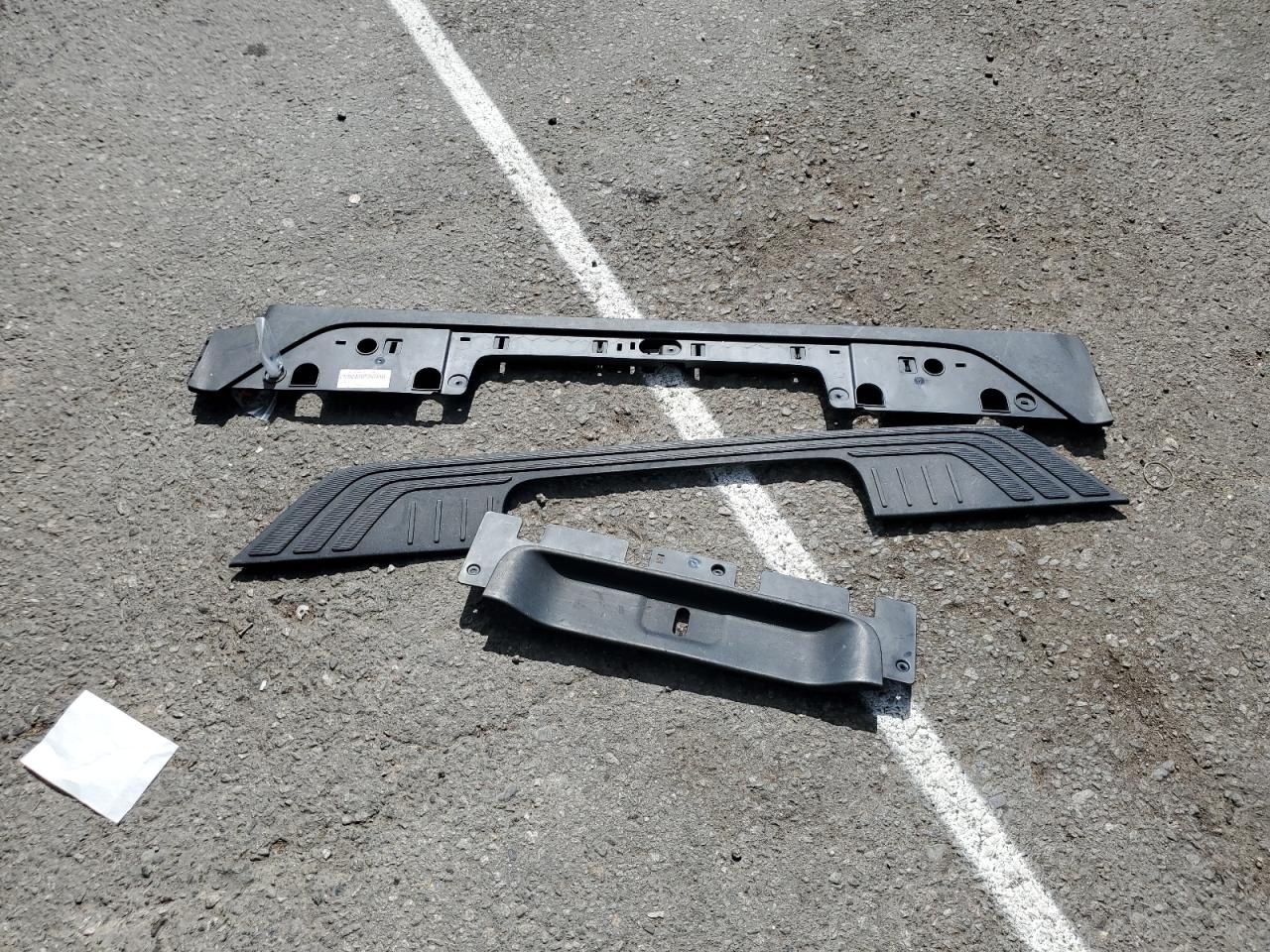 MERCEDES-BENZ METRIS