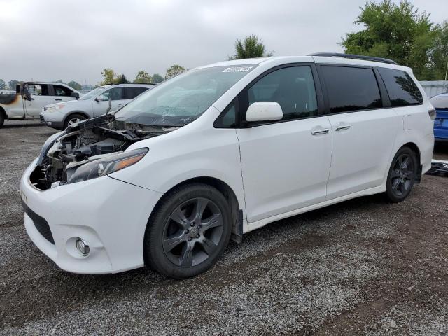 TOYOTA SIENNA SE