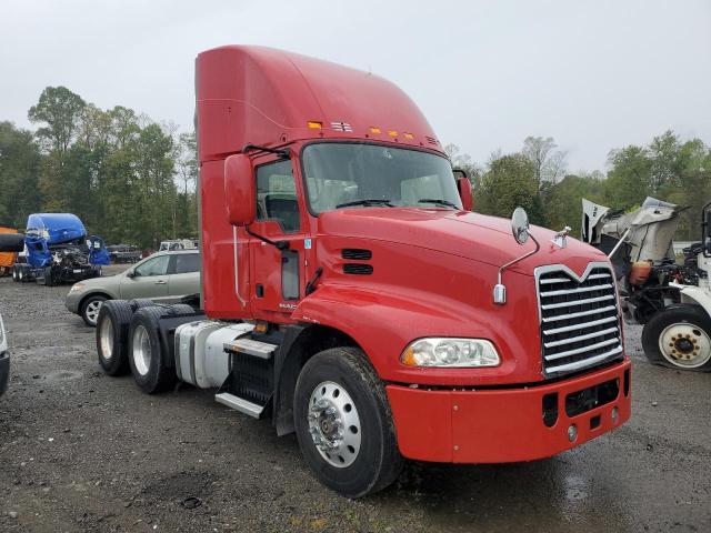 MACK 600 2017 red tractor diesel 1M1AW02Y2HM080735 photo #1