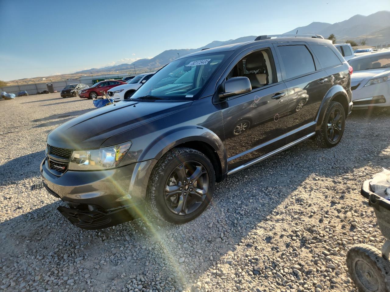 DODGE JOURNEY CROSSROAD