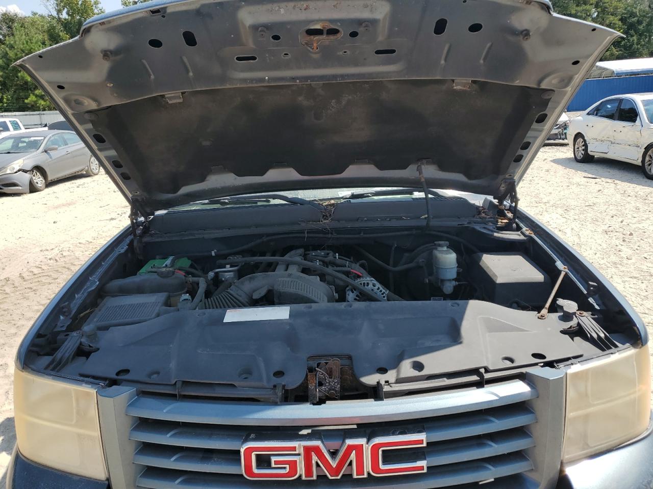 GMC SIERRA K1500 SLT