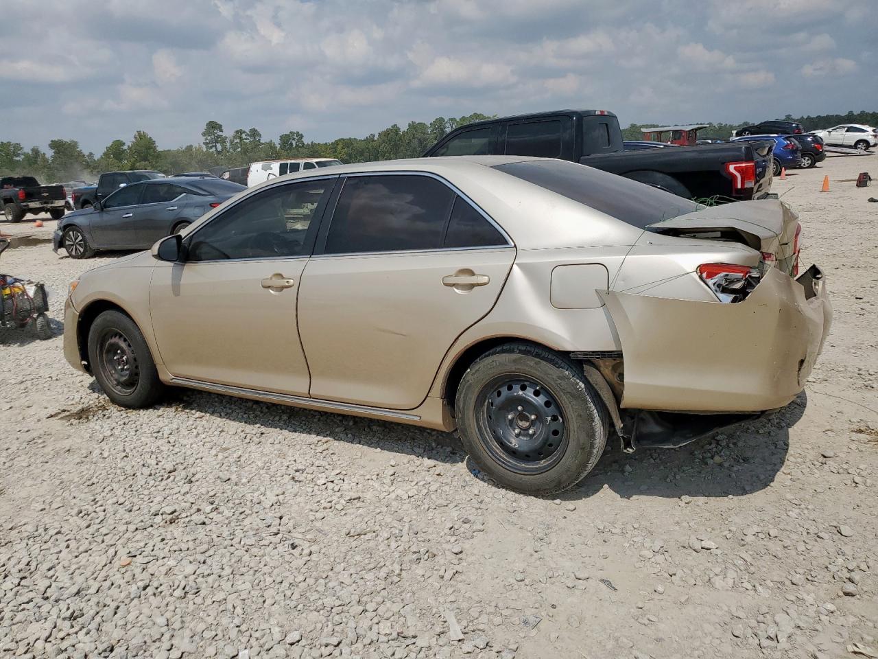 Lot #3318020382 2012 TOYOTA CAMRY BASE