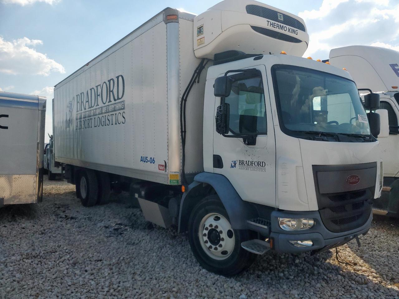 Lot #3317839240 2021 PETERBILT 220