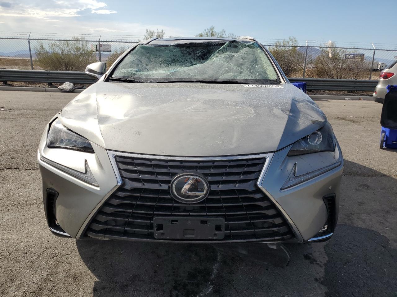 LEXUS NX 300 BASE