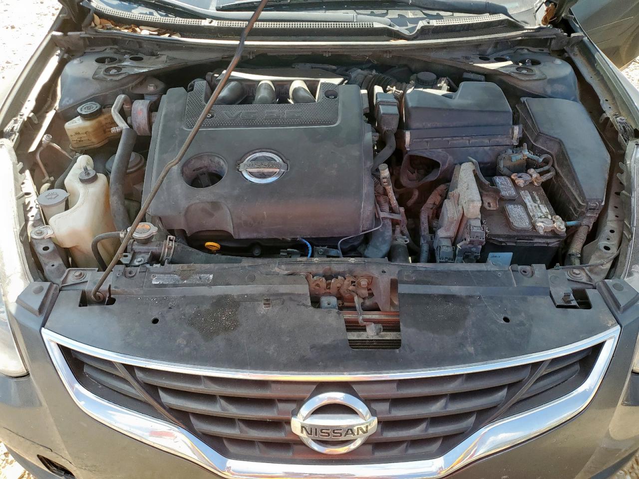 NISSAN ALTIMA SR
