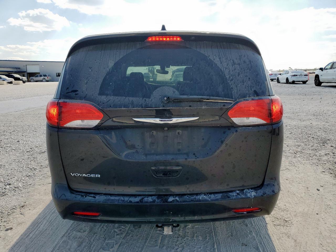 CHRYSLER VOYAGER LXI