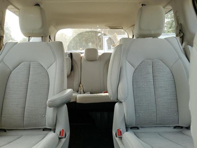 2018 CHRYSLER PACIFICA H 2C4RC1H77JR318257