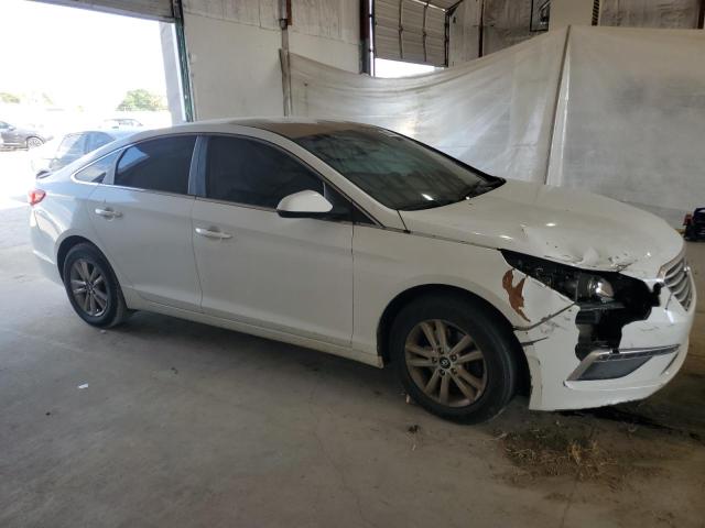 2015 HYUNDAI SONATA SE 5NPE24AF9FH170492