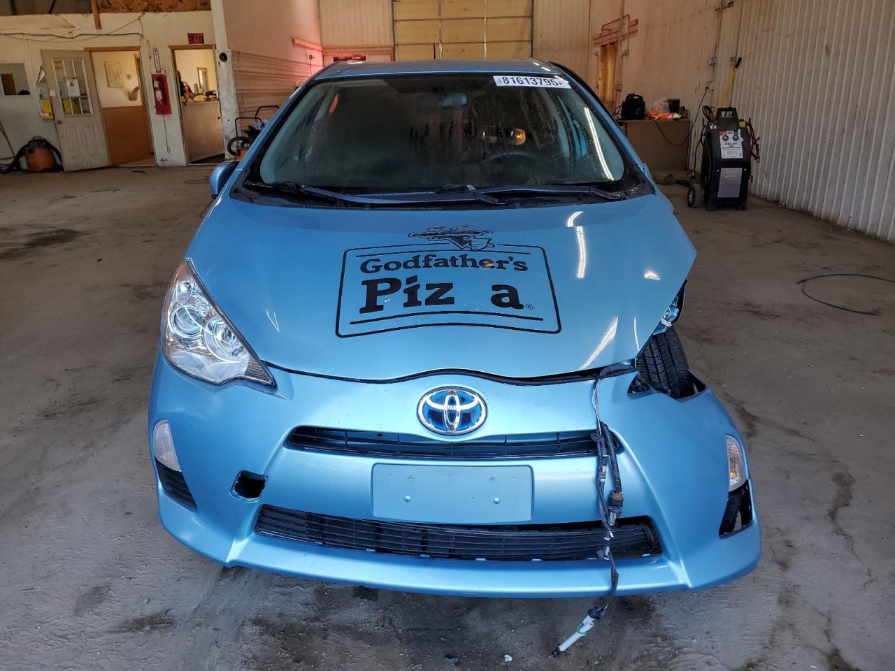 TOYOTA PRIUS C