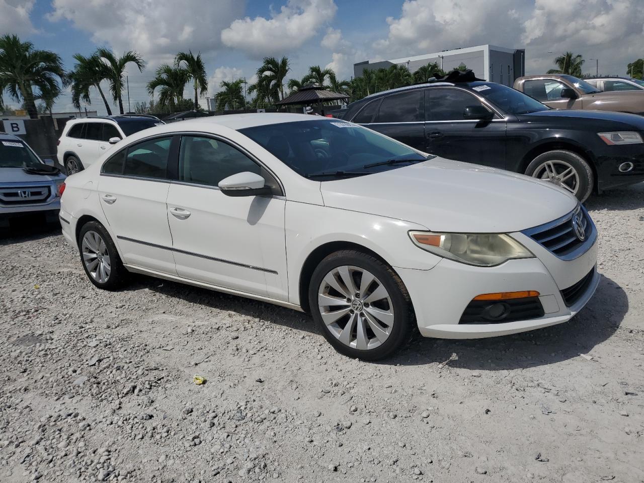 VOLKSWAGEN CC SPORT
