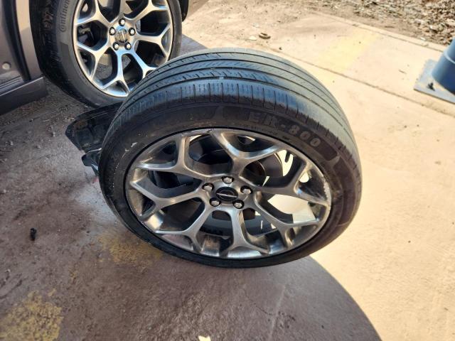 2016 CHRYSLER 300 S - 2C3CCABG4GH182235