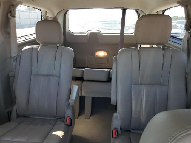 2015 CHRYSLER TOWN & COU - 2C4RC1BG2FR708618