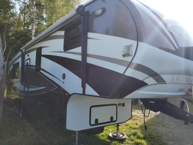 Global Auto Auctions: 2014 CRUISER RADIANCE