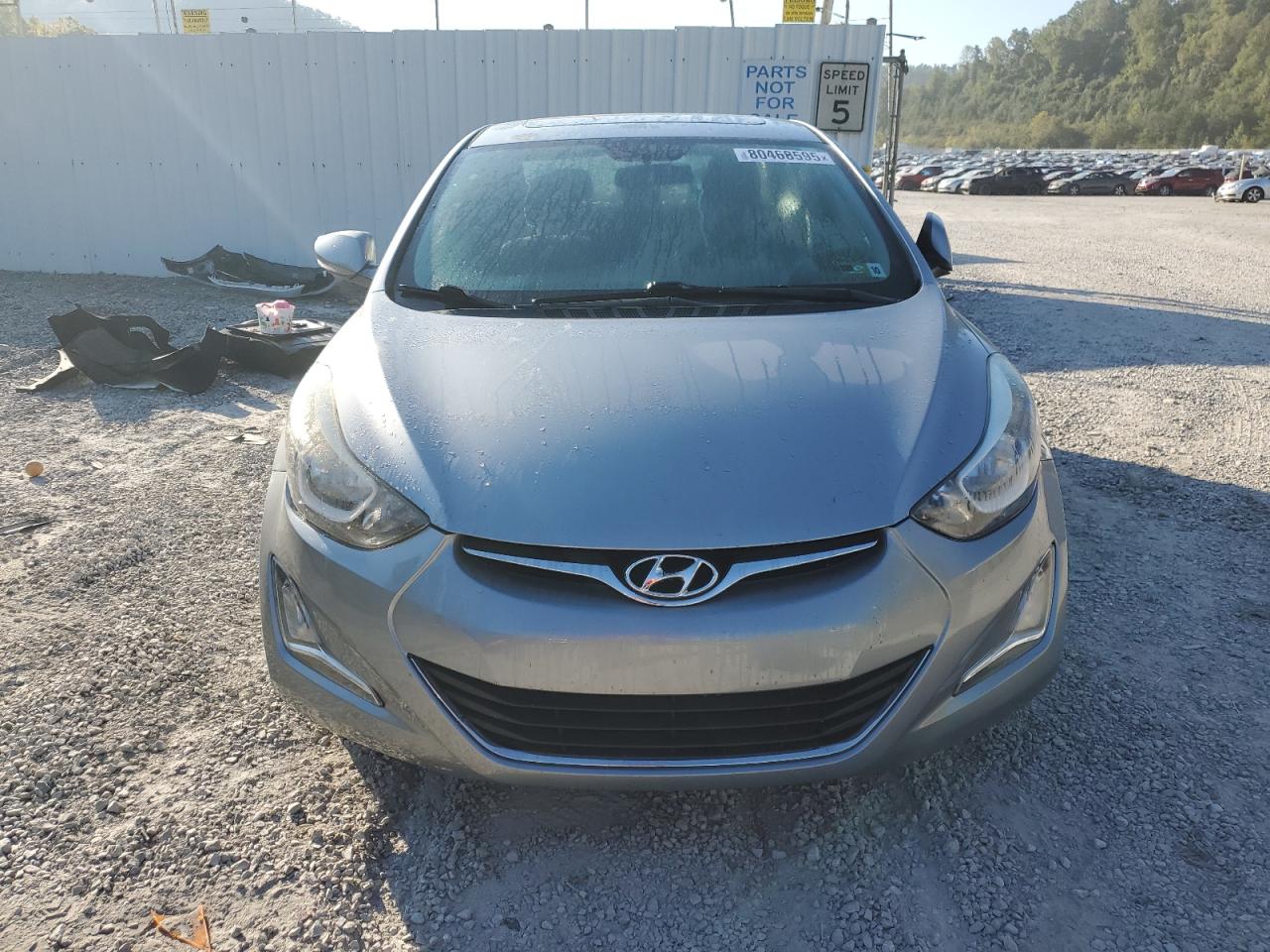 HYUNDAI ELANTRA SE