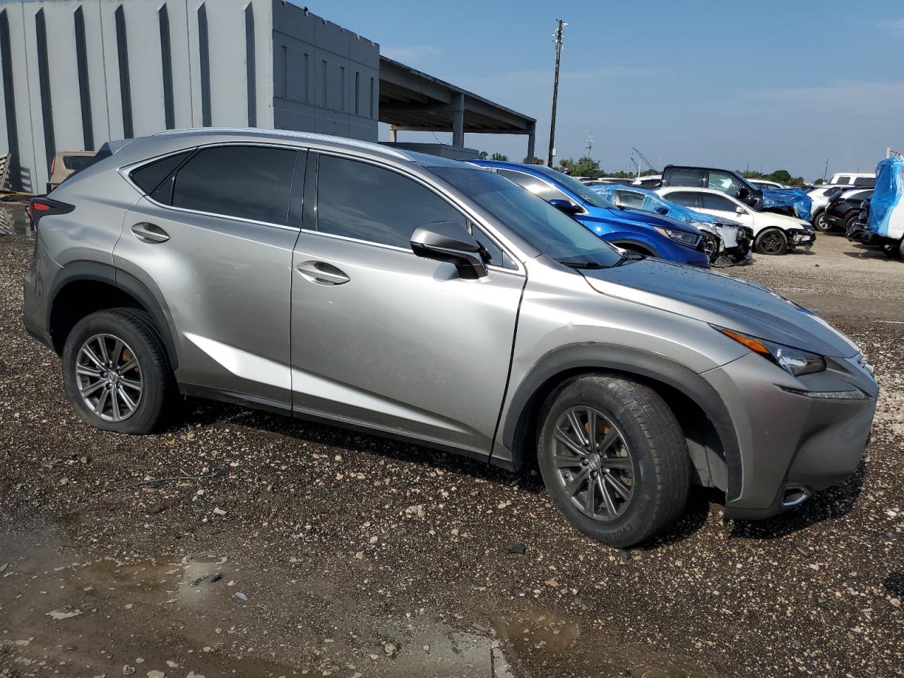 LEXUS NX 200T BASE