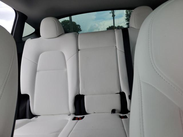 2024 TESLA MODEL Y 7SAYGDEEXRA220836