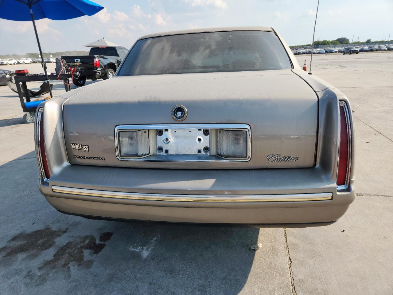 Lot #3303867720 1999 CADILLAC DEVILLE