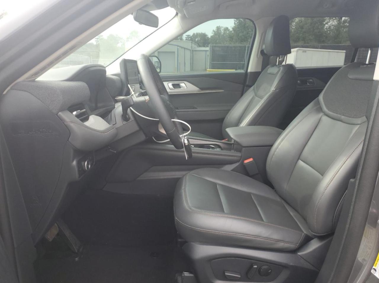 FORD EXPLORER ACTIVE