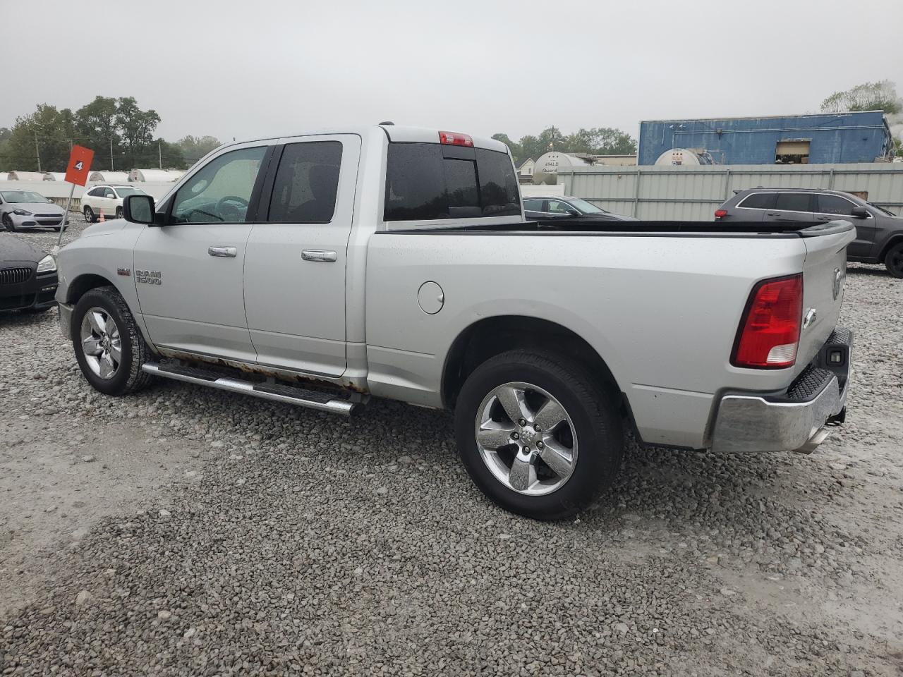 RAM 1500 SLT