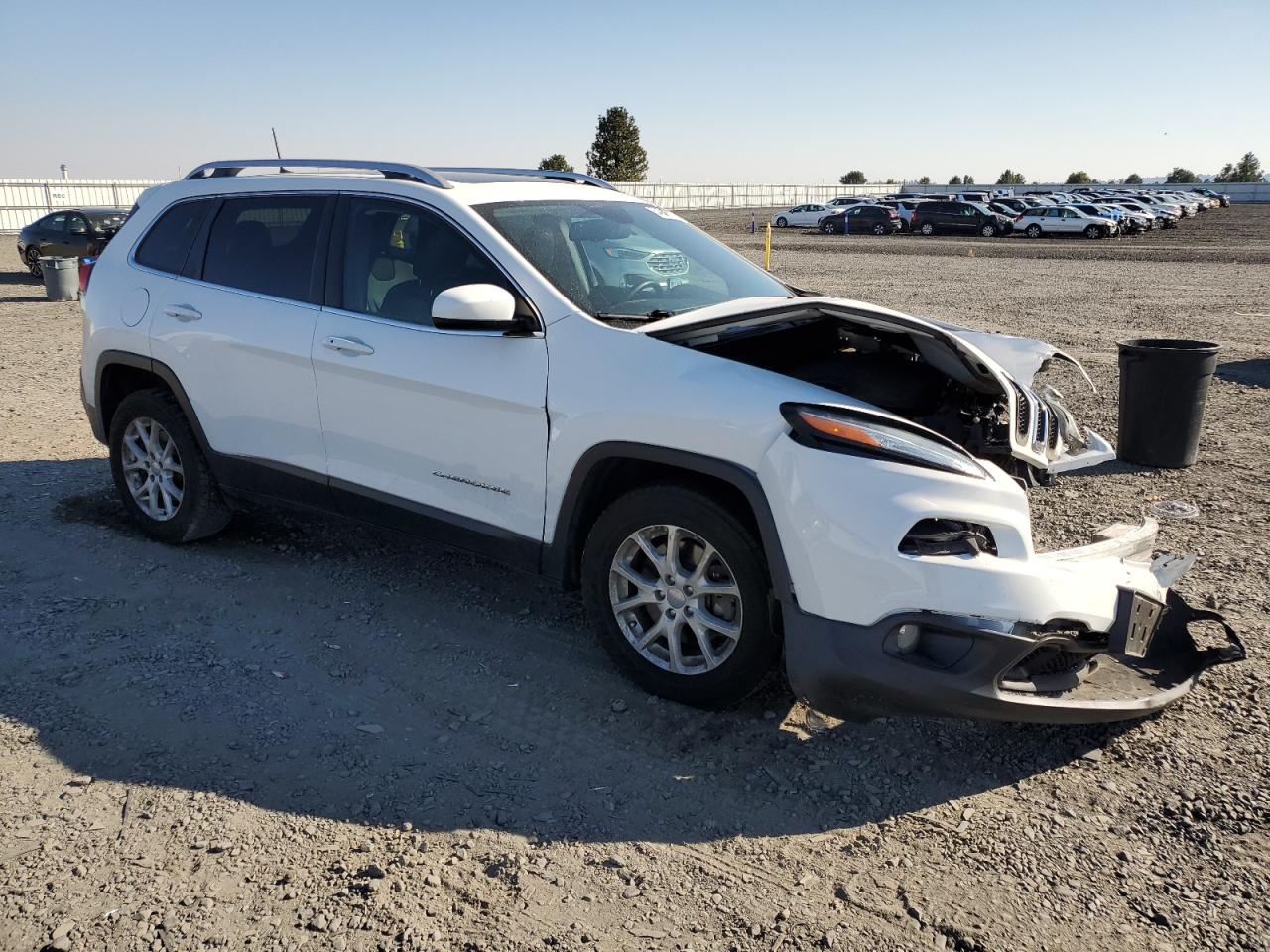 JEEP GRAND CHEROKEE LATITUDE PLUS